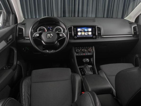 Skoda Karoq I с пробегом 2021 года, цена 2 469 000 рублей, 108834 км, внедорожник, Автокод Объявления