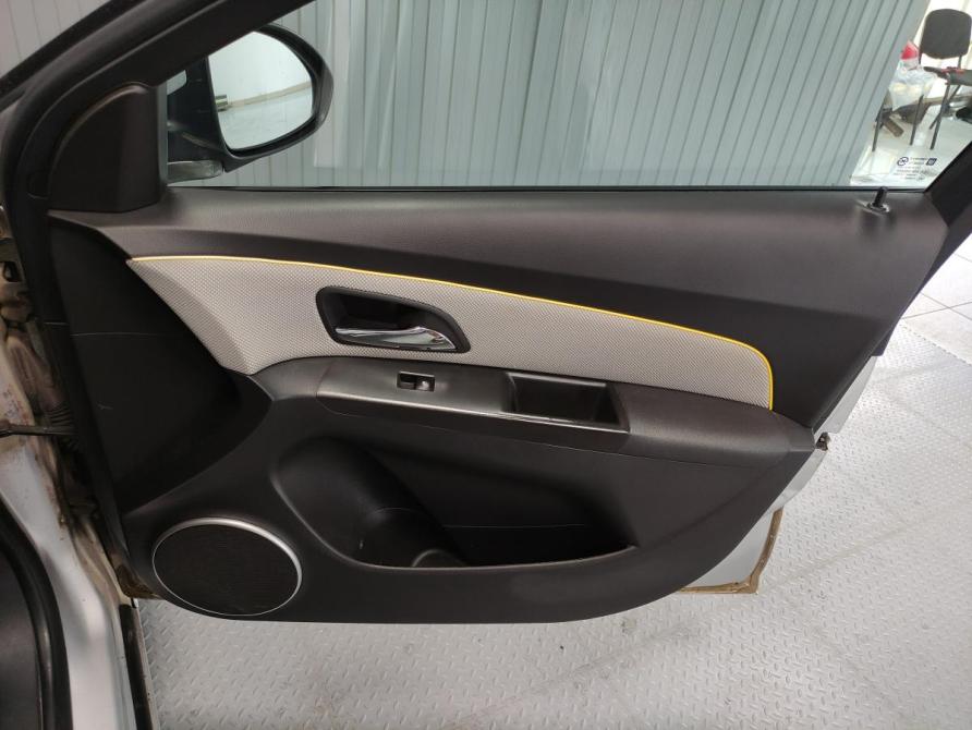 Chevrolet Cruze I Рестайлинг Пермь  - изображение 13
