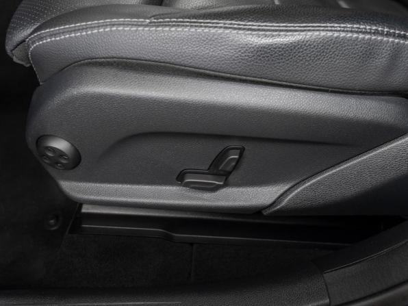 Mercedes-Benz GLC I (X253) с пробегом 2017 года, цена 3 840 000 рублей, 52947 км, внедорожник, Автокод Объявления