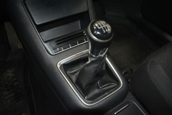 Volkswagen Tiguan I Рестайлинг с пробегом 2012 года, цена 989 000 рублей, 244000 км, внедорожник, Автокод Объявления