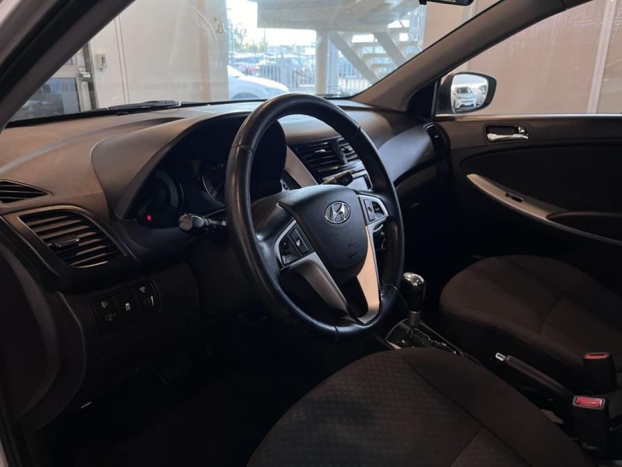 Hyundai Solaris I Чебоксары  - изображение 23