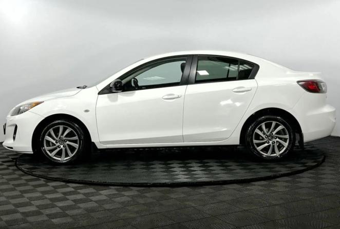 Mazda 3 II (BL) Рестайлинг с пробегом 2013 года, цена 950 000 рублей, 143823 км, седан, Автокод Объявления