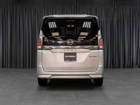 Nissan Serena V (C27) с пробегом 2018 года, цена 2 399 000 рублей, 121282 км, минивэн, Автокод Объявления