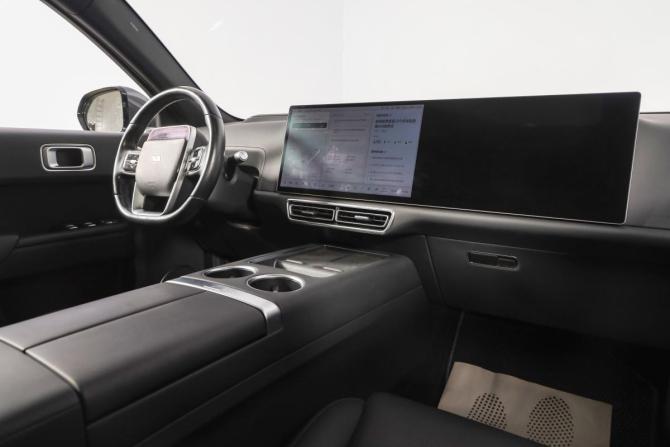 Li Auto (Lixiang) L7 I с пробегом 2023 года, цена 6 149 000 рублей, 32704 км, внедорожник, Автокод Объявления
