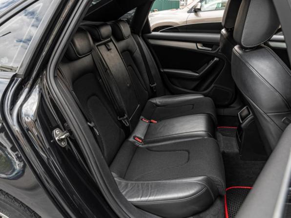 Audi A4 IV (B8) Рестайлинг с пробегом 2012 года, цена 1 280 000 рублей, 247870 км, седан, Автокод Объявления