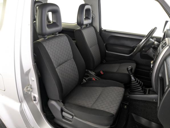 Suzuki Jimny III Рестайлинг 1 с пробегом 2008 года, цена 950 000 рублей, 176350 км, внедорожник, Автокод Объявления