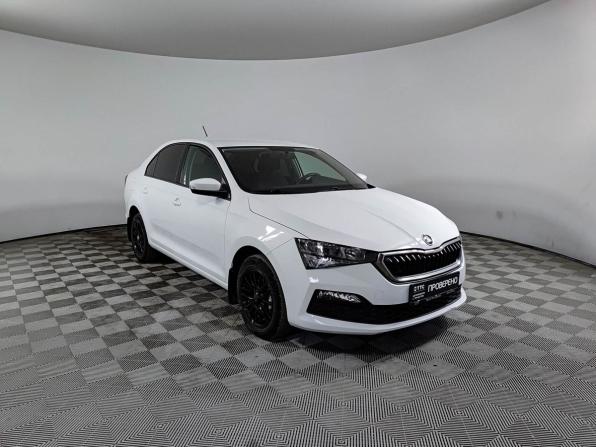 Skoda Rapid II с пробегом 2021 года, цена 1 375 000 рублей, 140000 км, лифтбек, Автокод Объявления