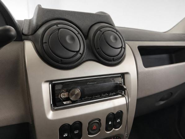 Renault Logan I Рестайлинг с пробегом 2010 года, цена 420 000 рублей, 160000 км, седан, Автокод Объявления