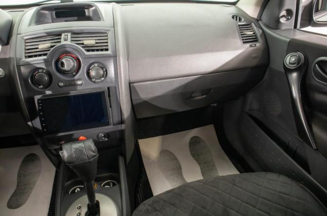 Renault Megane II с пробегом 2004 года, цена 359 000 рублей, 245900 км, седан, Автокод Объявления