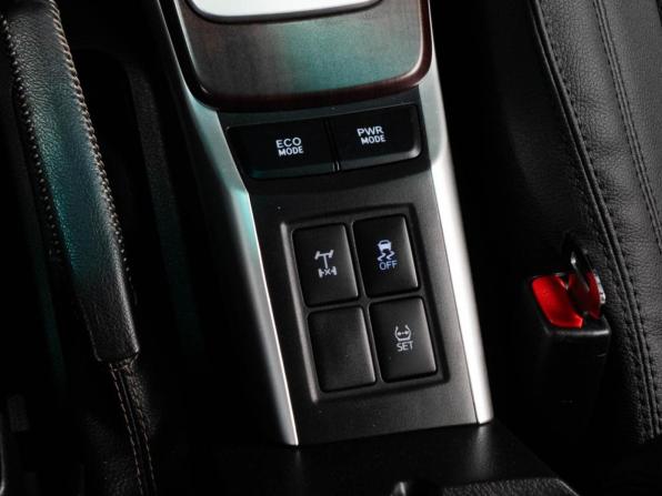 Toyota Fortuner II с пробегом 2019 года, цена 4 240 000 рублей, 71517 км, внедорожник, Автокод Объявления