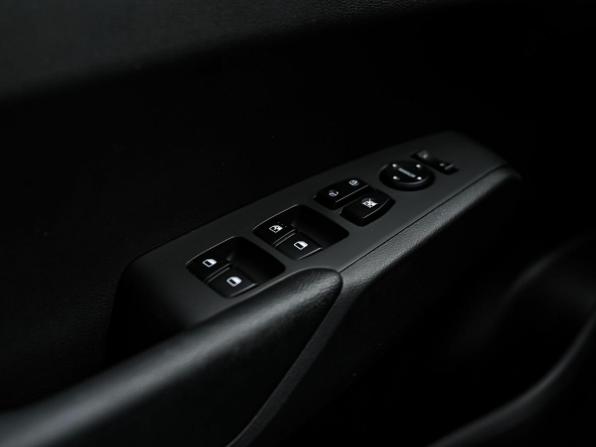 Hyundai Solaris II Рестайлинг с пробегом 2020 года, цена 1 490 000 рублей, 60117 км, седан, Автокод Объявления