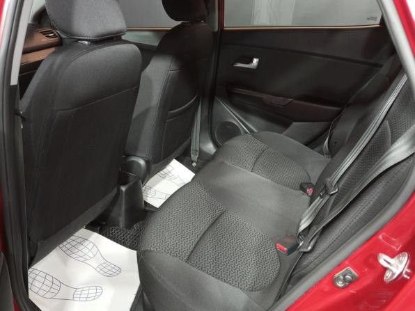 Kia Rio III Рестайлинг с пробегом 2015 года, цена 1 080 000 рублей, 180646 км, седан, Автокод Объявления