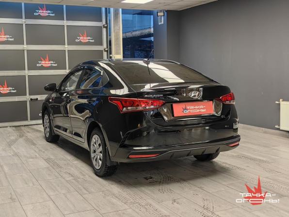Hyundai Solaris II Рестайлинг с пробегом 2021 года, цена 1 418 000 рублей, 132000 км, седан, Автокод Объявления