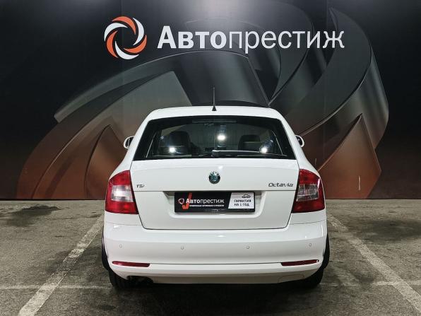 Skoda Octavia II (A5) Рестайлинг с пробегом 2012 года, цена 950 000 рублей, 163871 км, лифтбек, Автокод Объявления