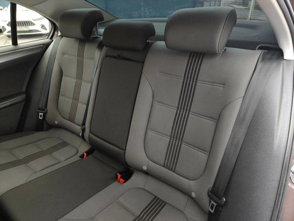 Volkswagen Jetta VI Рестайлинг с пробегом 2016 года, цена 1 249 000 рублей, 135059 км, седан, Автокод Объявления