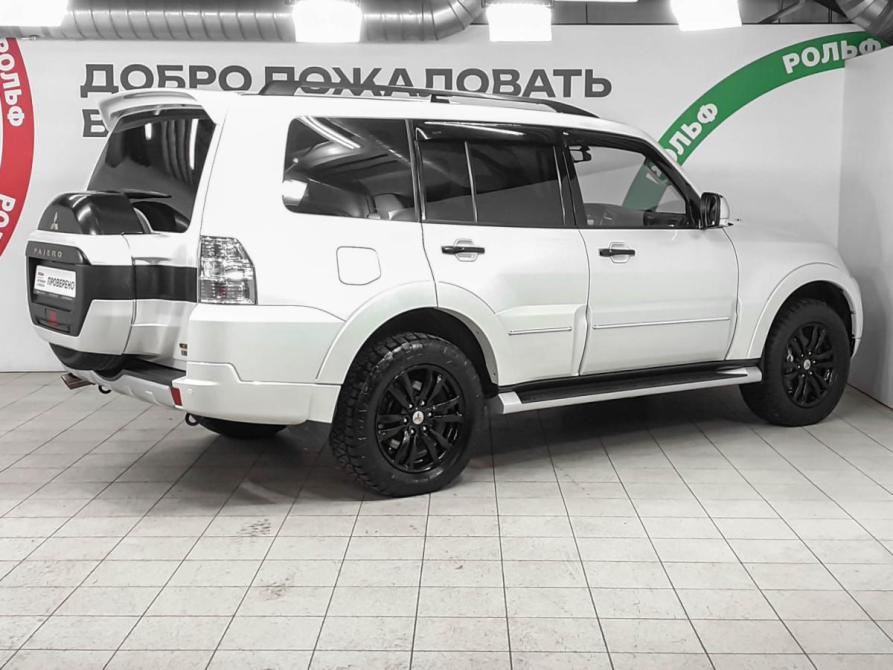 Mitsubishi Pajero IV Рестайлинг 2 Москва  - изображение 4