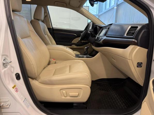 Toyota Highlander III (XU50) с пробегом 2014 года, цена 2 740 000 рублей, 161500 км, внедорожник, Автокод Объявления
