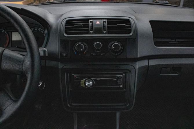 Skoda Fabia II Рестайлинг с пробегом 2010 года, цена 539 000 рублей, 197162 км, хэтчбек, Автокод Объявления