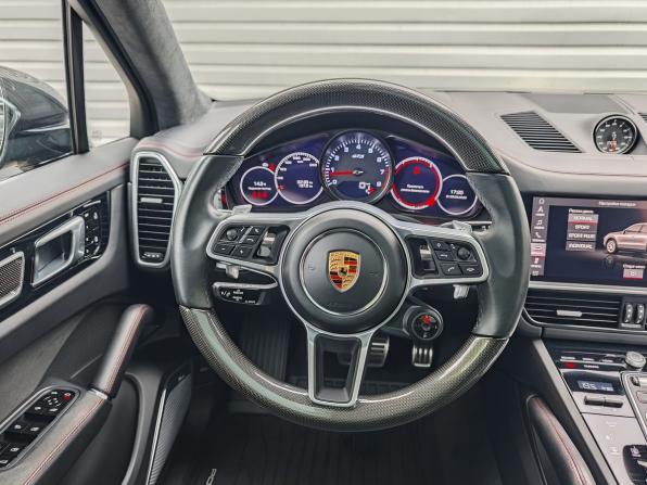 Porsche Cayenne III с пробегом 2021 года, цена 12 590 000 рублей, 50185 км, внедорожник, Автокод Объявления