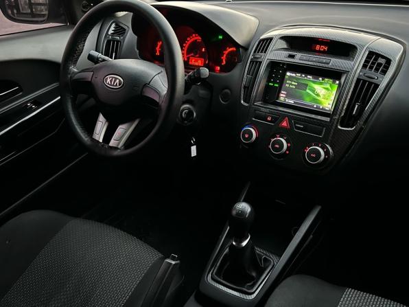 Kia Ceed I Рестайлинг с пробегом 2011 года, цена 590 000 рублей, 345648 км, хэтчбек, Автокод Объявления