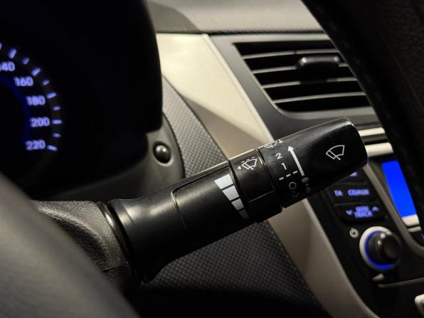 Hyundai Solaris I с пробегом 2012 года, цена 929 000 рублей, 115564 км, седан, Автокод Объявления