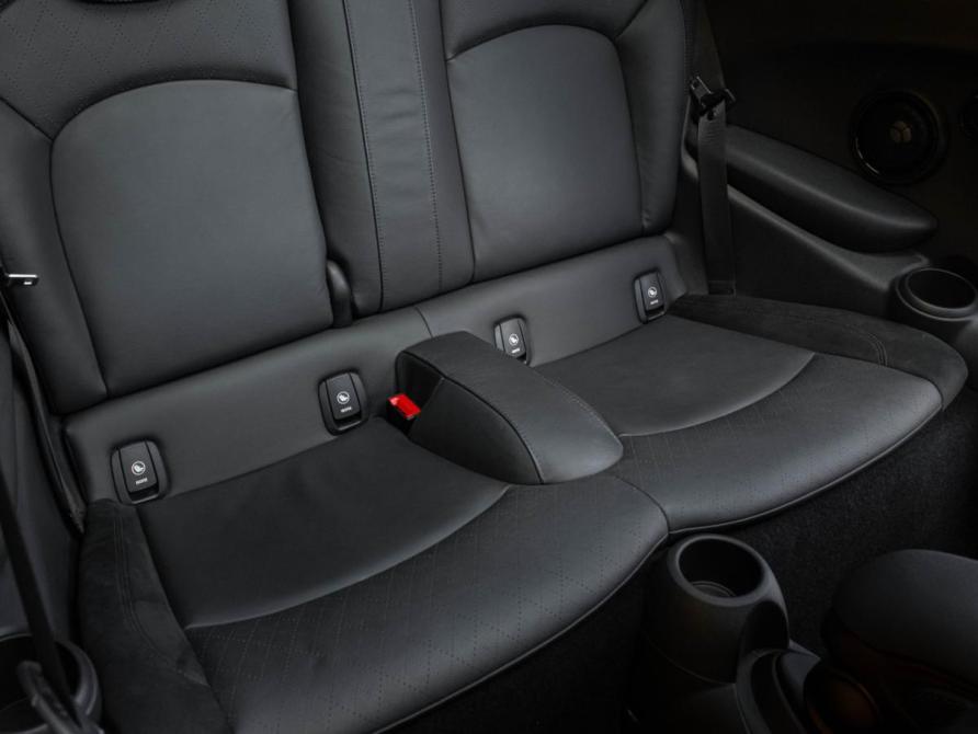 Mini Hatch III (F55/F56) Рестайлинг Москва  - изображение 9