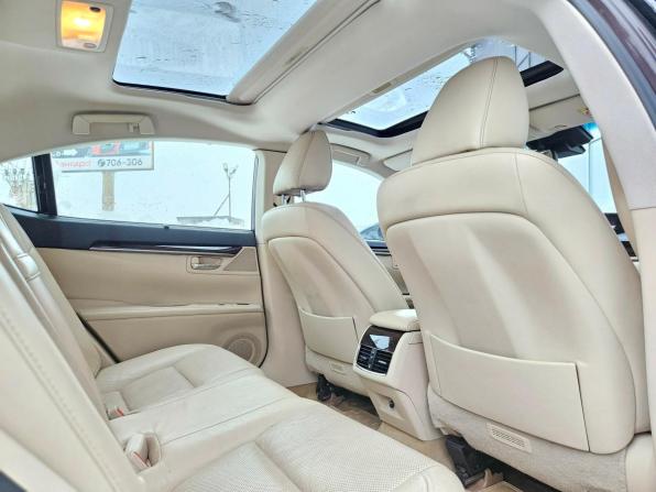 Lexus ES VI с пробегом 2013 года, цена 1 850 000 рублей, 203950 км, седан, Автокод Объявления