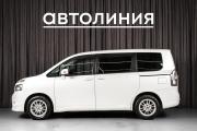 Toyota Voxy II (R70) Красноярск  - изображение 20
