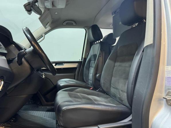 Volkswagen Multivan T6 с пробегом 2016 года, цена 3 847 000 рублей, 178000 км, минивэн, Автокод Объявления