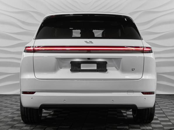 Новый Li Auto (Lixiang) L7 I Рестайлинг 2026 года, цена 10 690 000 рублей, внедорожник, Автокод Объявления