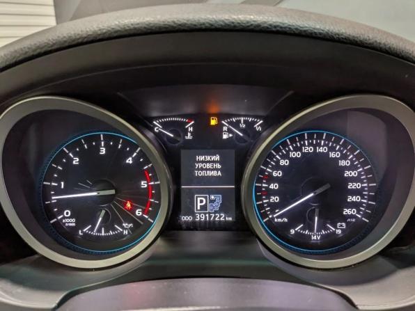 Toyota Land Cruiser 200 Series Рестайлинг 1 с пробегом 2012 года, цена 3 190 000 рублей, 391615 км, внедорожник, Автокод Объявления