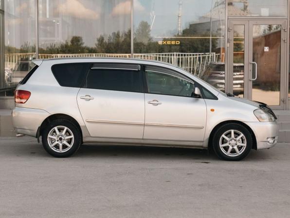 Toyota Ipsum II (M20) с пробегом 2001 года, цена 700 000 рублей, 391603 км, компактвэн, Автокод Объявления