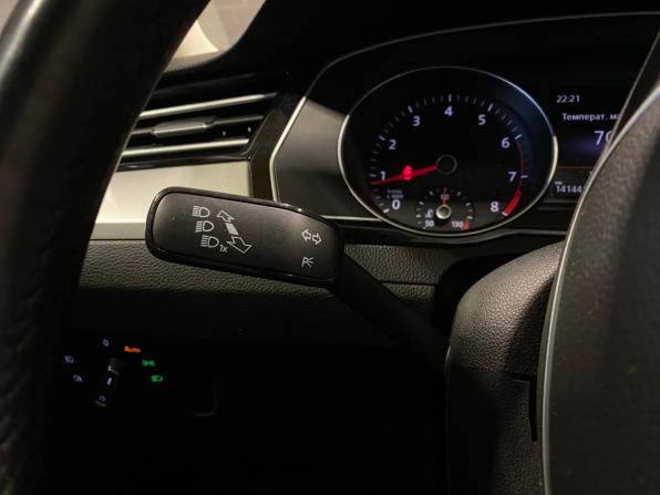Volkswagen Passat B8 с пробегом 2015 года, цена 1 880 000 рублей, 141439 км, седан, Автокод Объявления