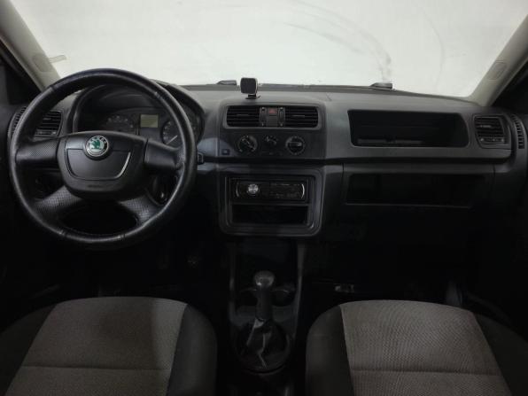 Skoda Fabia II с пробегом 2010 года, цена 250 000 рублей, 272260 км, хэтчбек, Автокод Объявления