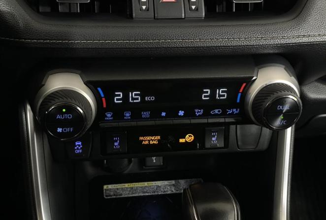Toyota RAV4 V (XA50) с пробегом 2021 года, цена 3 699 000 рублей, 88211 км, внедорожник, Автокод Объявления