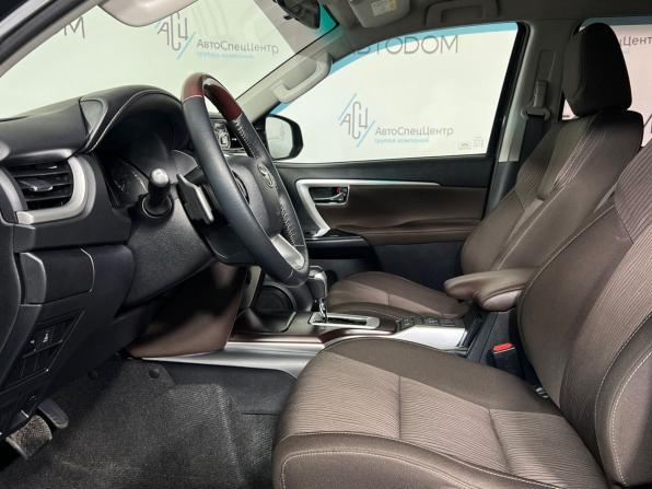 Toyota Fortuner II с пробегом 2018 года, цена 3 649 000 рублей, 134400 км, внедорожник, Автокод Объявления