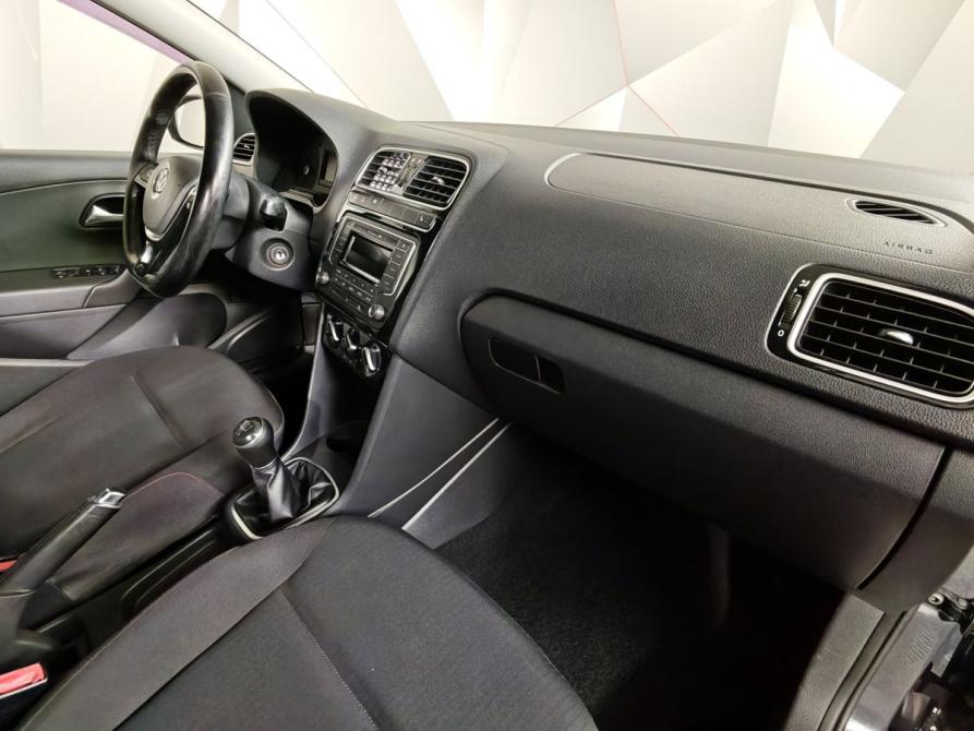 Volkswagen Polo V Рестайлинг Москва  - изображение 13