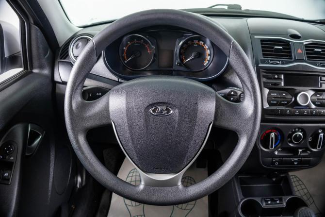 Lada (ВАЗ) Granta I Рестайлинг с пробегом 2024 года, цена 929 000 рублей, 49257 км, лифтбек, Автокод Объявления