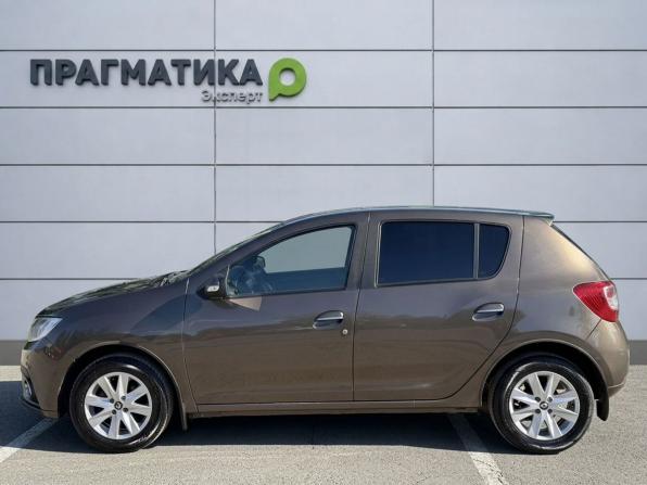 Renault Sandero II Рестайлинг с пробегом 2018 года, цена 910 000 рублей, 92000 км, хэтчбек, Автокод Объявления