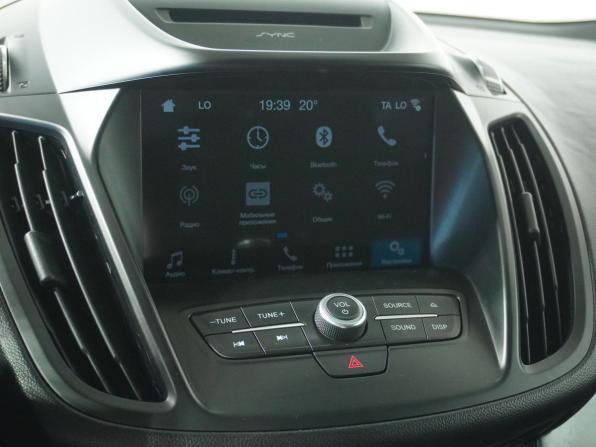 Ford Kuga II Рестайлинг с пробегом 2018 года, цена 1 420 000 рублей, 142728 км, внедорожник, Автокод Объявления