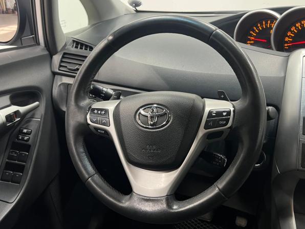 Toyota Verso I с пробегом 2010 года, цена 989 000 рублей, 288000 км, компактвэн, Автокод Объявления