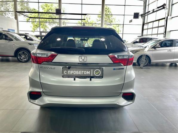 Honda Shuttle II с пробегом 2015 года, цена 1 199 900 рублей, 151000 км, универсал, Автокод Объявления
