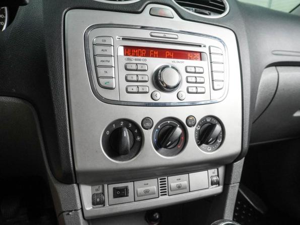 Ford Focus II Рестайлинг с пробегом 2008 года, цена 609 000 рублей, 247289 км, седан, Автокод Объявления