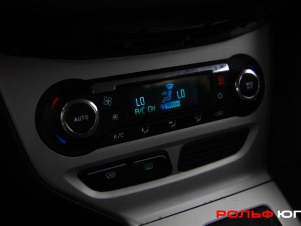 Ford Focus III с пробегом 2012 года, цена 648 000 рублей, 180195 км, хэтчбек, Автокод Объявления