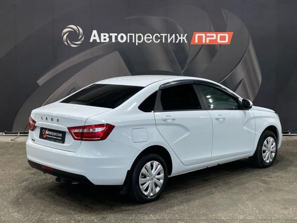 Lada (ВАЗ) Vesta I с пробегом 2018 года, цена 785 000 рублей, 183555 км, седан, Автокод Объявления