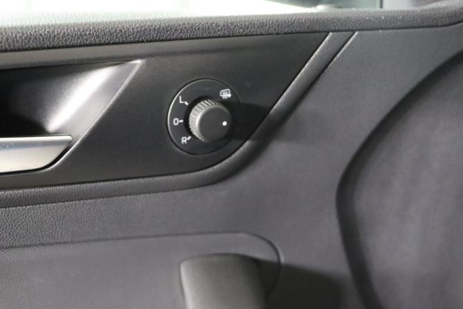 Volkswagen Polo VI с пробегом 2021 года, цена 1 739 990 рублей, 89757 км, лифтбек, Автокод Объявления