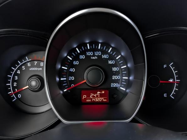 Kia Rio III с пробегом 2015 года, цена 940 000 рублей, 143205 км, хэтчбек, Автокод Объявления
