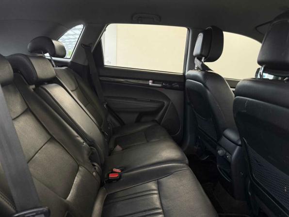 Kia Sorento II Рестайлинг с пробегом 2014 года, цена 1 635 000 рублей, 254245 км, внедорожник, Автокод Объявления