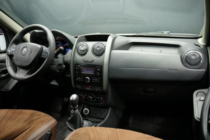 Renault Duster I Рестайлинг с пробегом 2017 года, цена 1 443 000 рублей, 115000 км, внедорожник, Автокод Объявления