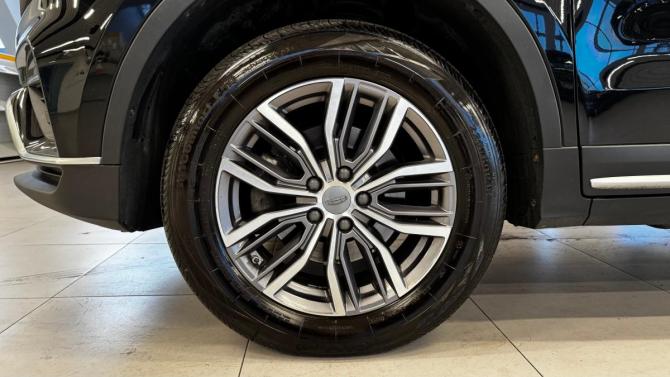 Geely Atlas Pro с пробегом 2023 года, цена 1 768 000 рублей, 101500 км, внедорожник, Автокод Объявления